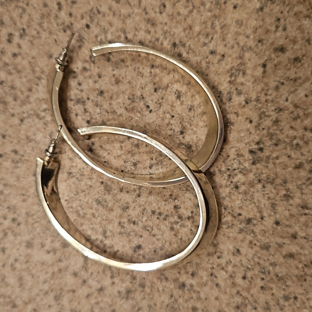 Silver fashion hoop earrings